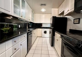 4999 Kahala Avenue,Honolulu,Hawaii,96816,2 Bedrooms Bedrooms,2 BathroomsBathrooms,Condo/Townhouse,Kahala,2,18191364