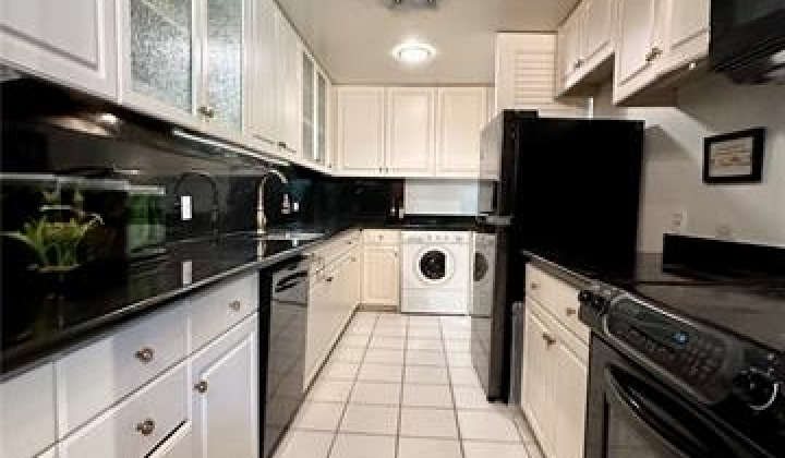 4999 Kahala Avenue,Honolulu,Hawaii,96816,2 Bedrooms Bedrooms,2 BathroomsBathrooms,Condo/Townhouse,Kahala,2,18191364