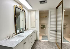 4999 Kahala Avenue,Honolulu,Hawaii,96816,2 Bedrooms Bedrooms,2 BathroomsBathrooms,Condo/Townhouse,Kahala,2,18191364