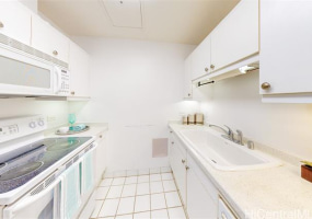 725 Kapiolani Boulevard,Honolulu,Hawaii,96813,2 Bedrooms Bedrooms,2 BathroomsBathrooms,Condo/Townhouse,Kapiolani,1,18191481