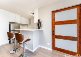 754 Ekela Avenue,Honolulu,Hawaii,96816,1 ベッドルーム ベッドルーム,1 バスルームバスルーム,コンド / タウンハウス,Ekela,5,18191626