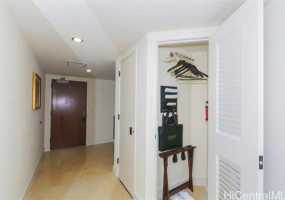223 Saratoga Road,Honolulu,Hawaii,96815,1 BathroomBathrooms,Condo/Townhouse,Saratoga,19,18191694