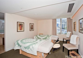 223 Saratoga Road,Honolulu,Hawaii,96815,1 BathroomBathrooms,Condo/Townhouse,Saratoga,19,18191694