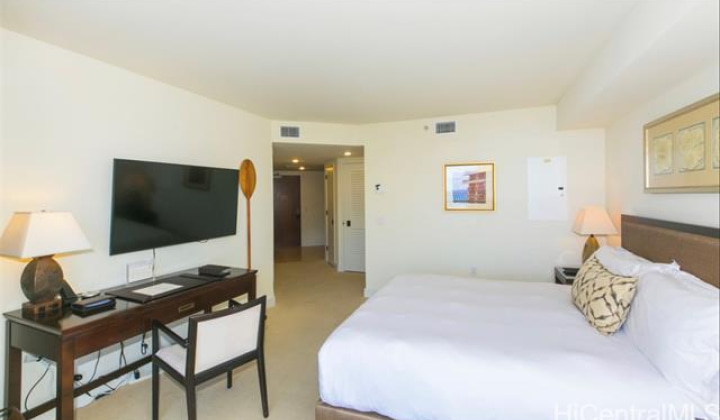 223 Saratoga Road,Honolulu,Hawaii,96815,1 BathroomBathrooms,Condo/Townhouse,Saratoga,19,18191694