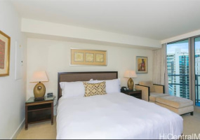 223 Saratoga Road,Honolulu,Hawaii,96815,1 BathroomBathrooms,Condo/Townhouse,Saratoga,19,18191694