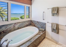 1177 Queen Street,Honolulu,Hawaii,96814,2 Bedrooms Bedrooms,2 BathroomsBathrooms,Condo/Townhouse,Queen,28,17782907