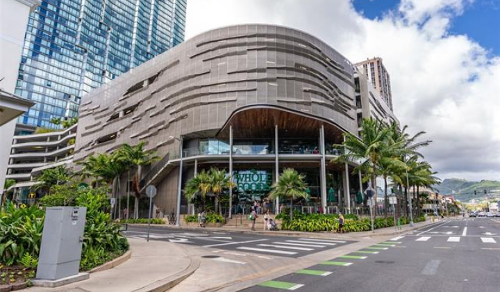 1000 Auahi Street,Honolulu,Hawaii,96814,1 Bedroom Bedrooms,1 BathroomBathrooms,Condo/Townhouse,Auahi,31,19381289