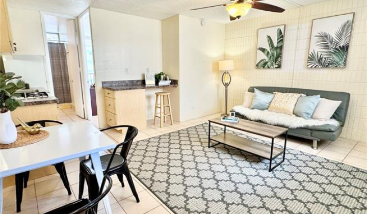 1911 Kalakaua Avenue,Honolulu,Hawaii,96815,1 Bedroom Bedrooms,1 BathroomBathrooms,Condo/Townhouse,Kalakaua,5,18641899