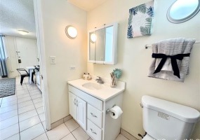 1911 Kalakaua Avenue,Honolulu,Hawaii,96815,1 Bedroom Bedrooms,1 BathroomBathrooms,Condo/Townhouse,Kalakaua,5,18641899
