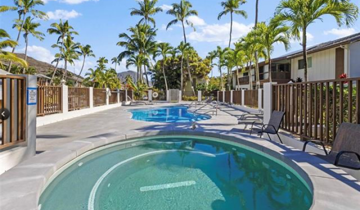 301 Kawaihae Street,Honolulu,Hawaii,96825,3 ベッドルーム ベッドルーム,2 バスルームバスルーム,コンド / タウンハウス,Kawaihae,1,19360381