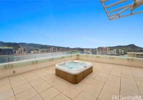 223 Saratoga Road,Honolulu,Hawaii,96815,2 Bedrooms Bedrooms,2 BathroomsBathrooms,Condo/Townhouse,Saratoga,38,18192723