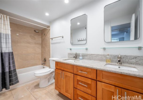 2465 Ala Wai Boulevard,Honolulu,Hawaii,96815,2 Bedrooms Bedrooms,2 BathroomsBathrooms,Condo/Townhouse,Ala Wai,4,18192969