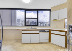 585 Hahaione Street,Honolulu,Hawaii,96825,2 Bedrooms Bedrooms,2 BathroomsBathrooms,Condo/Townhouse,Hahaione,1,17786601