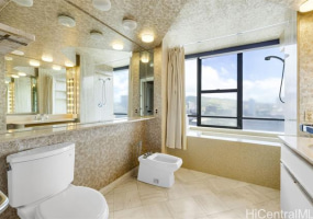 585 Hahaione Street,Honolulu,Hawaii,96825,2 Bedrooms Bedrooms,2 BathroomsBathrooms,Condo/Townhouse,Hahaione,1,17786601