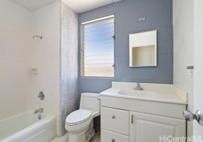 24 Hialoa Street,Honolulu,Hawaii,96817,2 Bedrooms Bedrooms,1 BathroomBathrooms,Condo/Townhouse,Hialoa,4,18195682