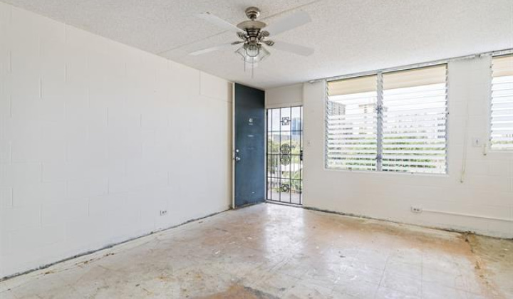 24 Hialoa Street,Honolulu,Hawaii,96817,2 Bedrooms Bedrooms,1 BathroomBathrooms,Condo/Townhouse,Hialoa,4,18195682