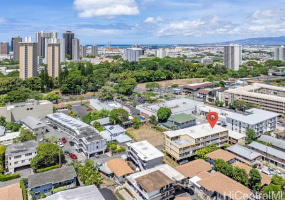 24 Hialoa Street,Honolulu,Hawaii,96817,2 Bedrooms Bedrooms,1 BathroomBathrooms,Condo/Townhouse,Hialoa,4,18195682