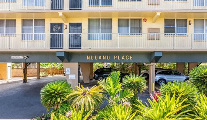24 Hialoa Street,Honolulu,Hawaii,96817,2 Bedrooms Bedrooms,1 BathroomBathrooms,Condo/Townhouse,Hialoa,4,18195682