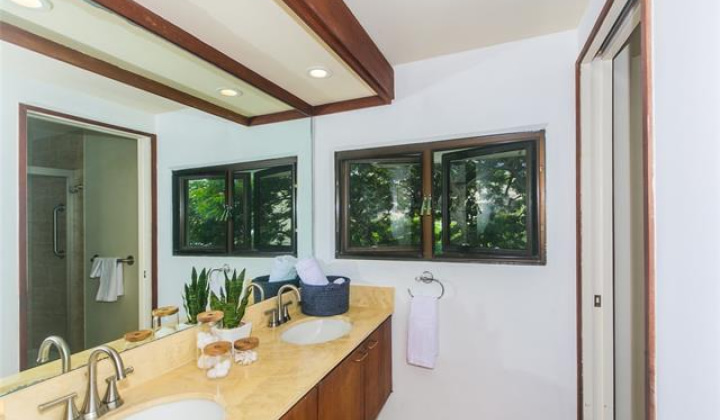6750 Hawaii Kai Drive,Honolulu,Hawaii,96825,2 ベッドルーム ベッドルーム,2 バスルームバスルーム,コンド / タウンハウス,Hawaii Kai,5,18196020