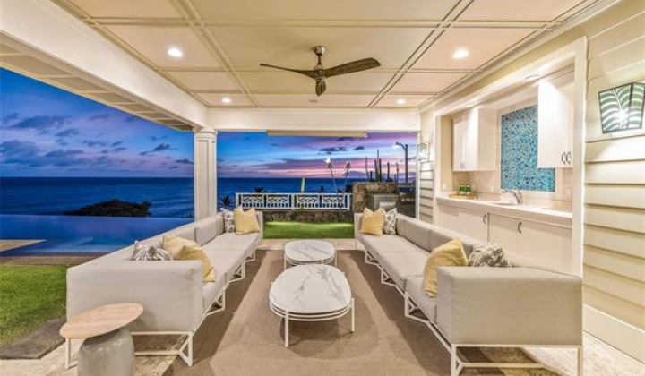 4125 Black Point Road,Honolulu,Hawaii,96816,5 ベッドルーム ベッドルーム,4 バスルームバスルーム,一戸建て,Black Point,18647190