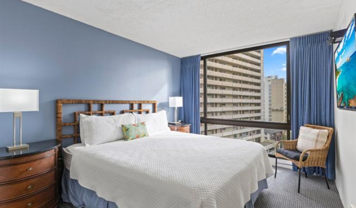 229 PAOAKALANI Avenue,Honolulu,Hawaii,96815,1 ベッドルーム ベッドルーム,1 バスルームバスルーム,コンド / タウンハウス,PAOAKALANI,37,18647324