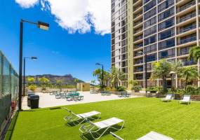 229 PAOAKALANI Avenue,Honolulu,Hawaii,96815,1 ベッドルーム ベッドルーム,1 バスルームバスルーム,コンド / タウンハウス,PAOAKALANI,37,18647324