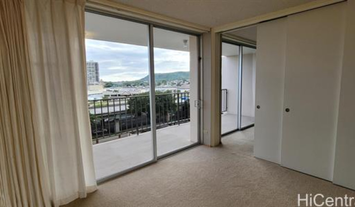 4300 Waialae Avenue,Honolulu,Hawaii,96816,2 ベッドルーム ベッドルーム,2 バスルームバスルーム,コンド / タウンハウス,Waialae,6,18647636