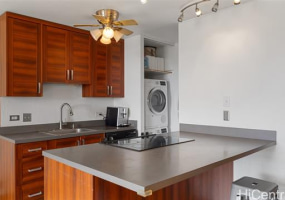 320 Liliuokalani Avenue,Honolulu,Hawaii,96815,2 ベッドルーム ベッドルーム,1 バスルームバスルーム,コンド / タウンハウス,Liliuokalani,22,18196882