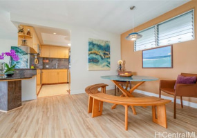999 Wilder Avenue,Honolulu,Hawaii,96822,2 ベッドルーム ベッドルーム,2 バスルームバスルーム,コンド / タウンハウス,Wilder,5,18196904