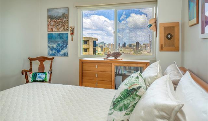 999 Wilder Avenue,Honolulu,Hawaii,96822,2 ベッドルーム ベッドルーム,2 バスルームバスルーム,コンド / タウンハウス,Wilder,5,18196904