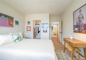 999 Wilder Avenue,Honolulu,Hawaii,96822,2 ベッドルーム ベッドルーム,2 バスルームバスルーム,コンド / タウンハウス,Wilder,5,18196904