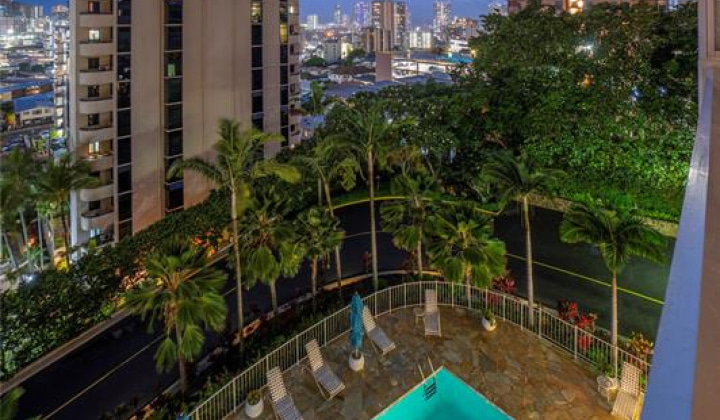 999 Wilder Avenue,Honolulu,Hawaii,96822,2 ベッドルーム ベッドルーム,2 バスルームバスルーム,コンド / タウンハウス,Wilder,5,18196904