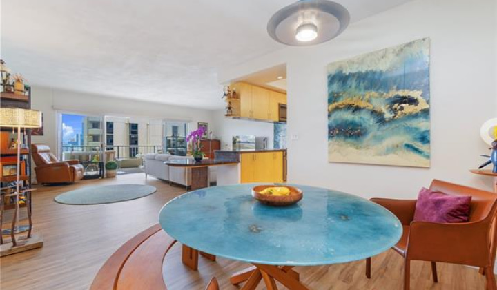 999 Wilder Avenue,Honolulu,Hawaii,96822,2 ベッドルーム ベッドルーム,2 バスルームバスルーム,コンド / タウンハウス,Wilder,5,18196904