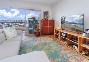 999 Wilder Avenue,Honolulu,Hawaii,96822,2 ベッドルーム ベッドルーム,2 バスルームバスルーム,コンド / タウンハウス,Wilder,5,18196904