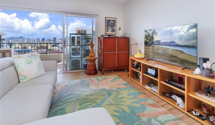 999 Wilder Avenue,Honolulu,Hawaii,96822,2 ベッドルーム ベッドルーム,2 バスルームバスルーム,コンド / タウンハウス,Wilder,5,18196904