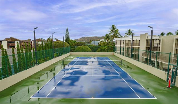 1020 Aoloa Place,Kailua,Hawaii,96734,3 Bedrooms Bedrooms,2 BathroomsBathrooms,Condo/Townhouse,Aoloa,3,18196989