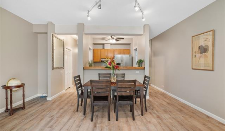 1020 Aoloa Place,Kailua,Hawaii,96734,3 Bedrooms Bedrooms,2 BathroomsBathrooms,Condo/Townhouse,Aoloa,3,18196989