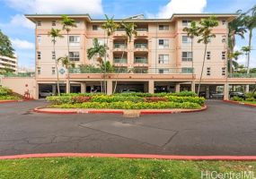 1070 Ala Napunani Street,Honolulu,Hawaii,96818,3 ベッドルーム ベッドルーム,2 バスルームバスルーム,コンド / タウンハウス,Ala Napunani,2,18648440