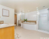 1296 Kapiolani Boulevard,Honolulu,Hawaii,96814,3 Bedrooms Bedrooms,3 BathroomsBathrooms,Condo/Townhouse,Kapiolani,47,18197965