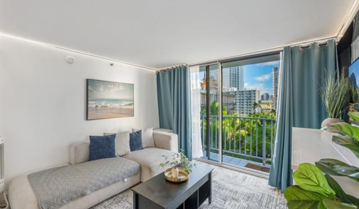 2427 Kuhio Avenue,Honolulu,Hawaii,96815,1 バスルームバスルーム,コンド / タウンハウス,Kuhio,8,19368456
