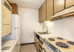 2121 Algaroba Street,Honolulu,Hawaii,96826,1 ベッドルーム ベッドルーム,1 バスルームバスルーム,コンド / タウンハウス,Algaroba,16,18200439