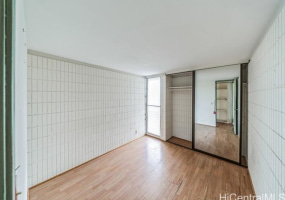 1720 Huna Street,Honolulu,Hawaii,96817,3 Bedrooms Bedrooms,2 BathroomsBathrooms,Condo/Townhouse,Huna,5,18200532