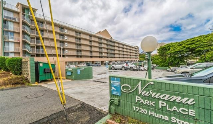 1720 Huna Street,Honolulu,Hawaii,96817,3 Bedrooms Bedrooms,2 BathroomsBathrooms,Condo/Townhouse,Huna,5,18200532