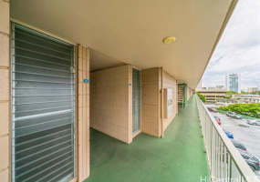 1720 Huna Street,Honolulu,Hawaii,96817,3 Bedrooms Bedrooms,2 BathroomsBathrooms,Condo/Townhouse,Huna,5,18200532