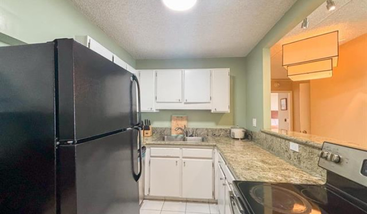 2240 Kuhio Avenue,Honolulu,Hawaii,96815,2 ベッドルーム ベッドルーム,2 バスルームバスルーム,コンド / タウンハウス,Kuhio,35,19369483