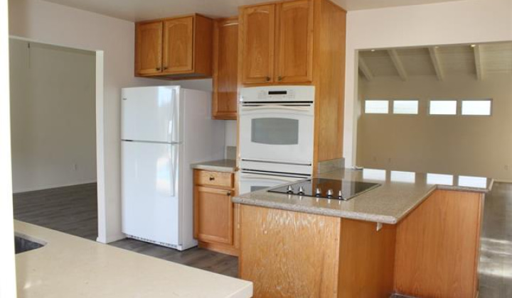 737 Kokomo Place,Honolulu,Hawaii,96825,4 Bedrooms Bedrooms,2 BathroomsBathrooms,Single family,Kokomo,18200871