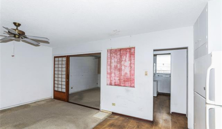 1525 Pensacola Street,Honolulu,Hawaii,96822,1 ベッドルーム ベッドルーム,1 バスルームバスルーム,コンド / タウンハウス,Pensacola,3,19370126