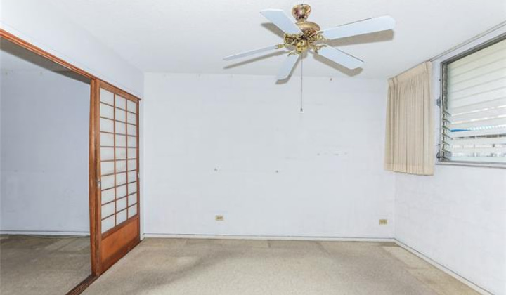 1525 Pensacola Street,Honolulu,Hawaii,96822,1 ベッドルーム ベッドルーム,1 バスルームバスルーム,コンド / タウンハウス,Pensacola,3,19370126