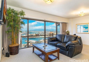 1088 Bishop Street,Honolulu,Hawaii,96813,1 ベッドルーム ベッドルーム,1 バスルームバスルーム,コンド / タウンハウス,Bishop,37,18201187