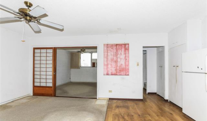 1525 Pensacola Street,Honolulu,Hawaii,96822,1 ベッドルーム ベッドルーム,1 バスルームバスルーム,コンド / タウンハウス,Pensacola,3,19370126